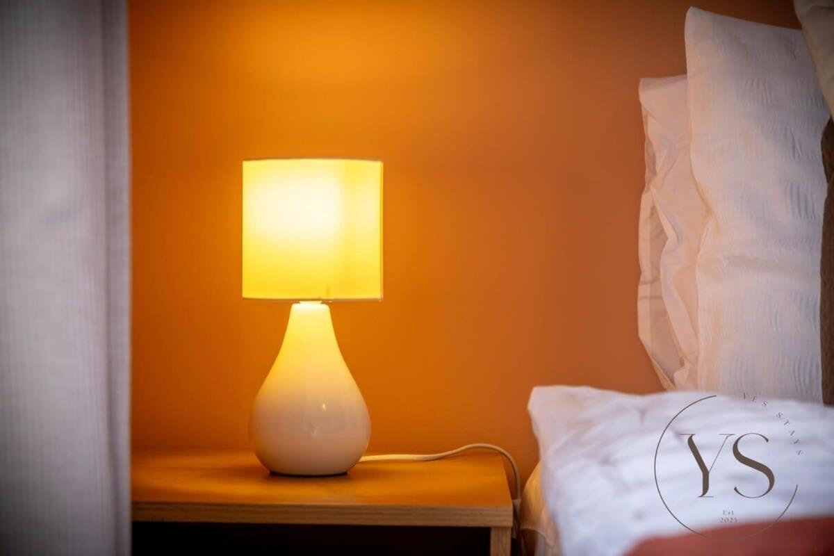 Sienna Longton Studio 2D - Wi-Fi, Alton Towers, Netflix Stoke-on-Trent Εξωτερικό φωτογραφία